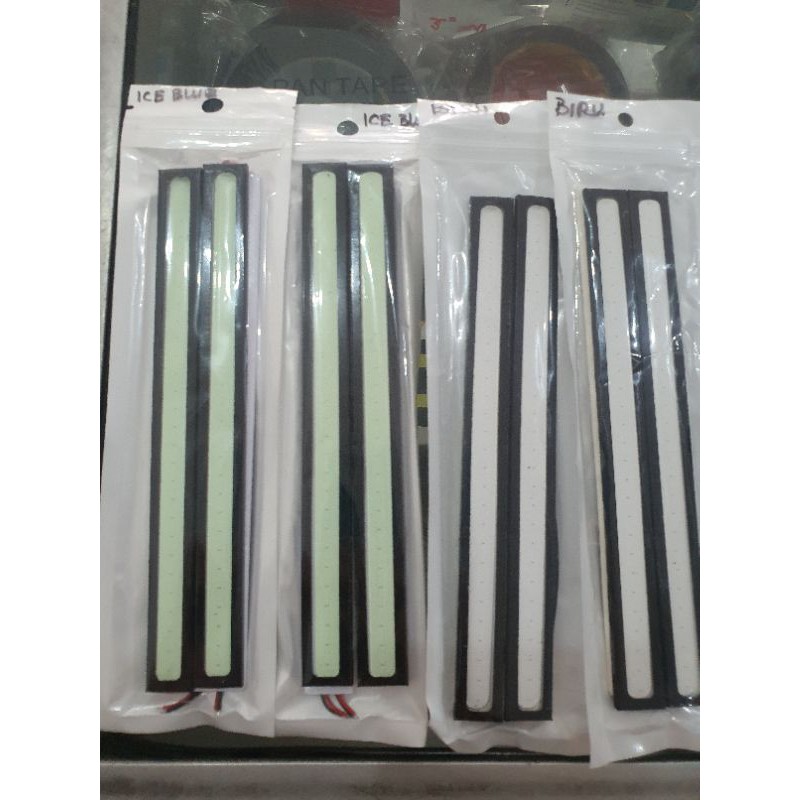 lampu strip mobil