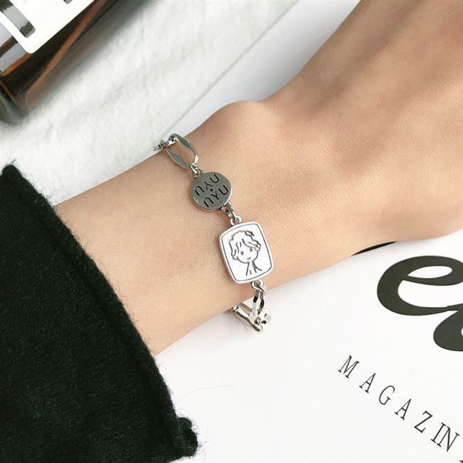 Gelang Tangan Silver Motif Potret Untuk Wanita