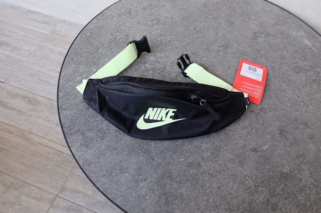 Waist bag Nike Hip pack Heritage (black / green)