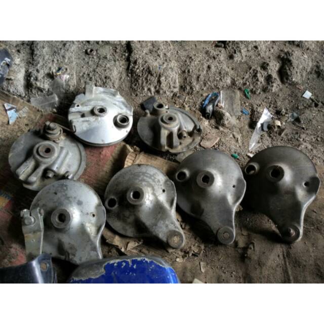 Tutup kampas c70 original tutup tromol c70 ori depan belakang