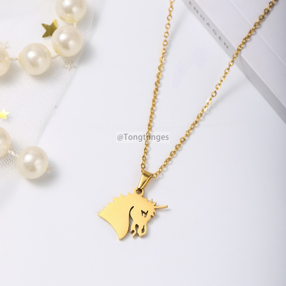 【CELEB】Simple Daisy Pendants Necklaces Women Man Charm Jewelry Korean Design Romantic Choker S67