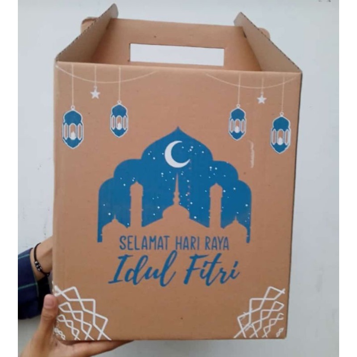 

Dus Lebaran tengteng 28x25x32 Cm