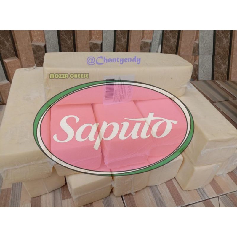 

Mozzarella cheese Saputo/Keju Mozzarella Saputo (3.5-3.6 kg)/ Saputo 10 kg