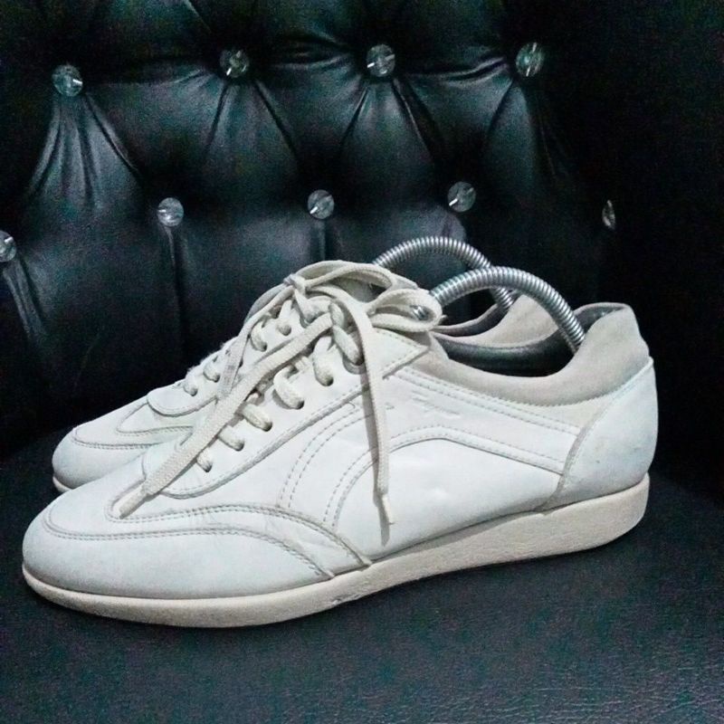 Salvador Ferragamo sepatu second branded