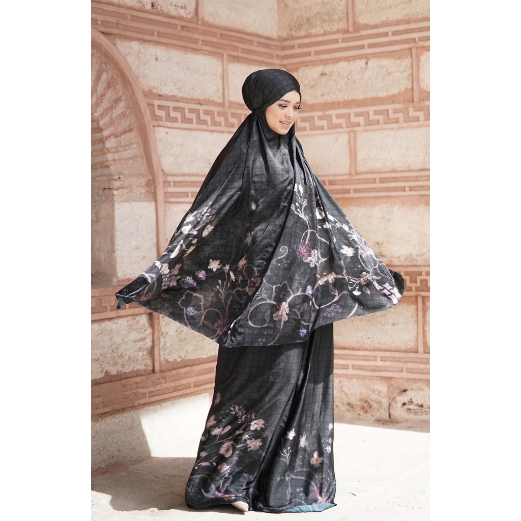PRAYER ROBE SOFYA IN CHARCOAL