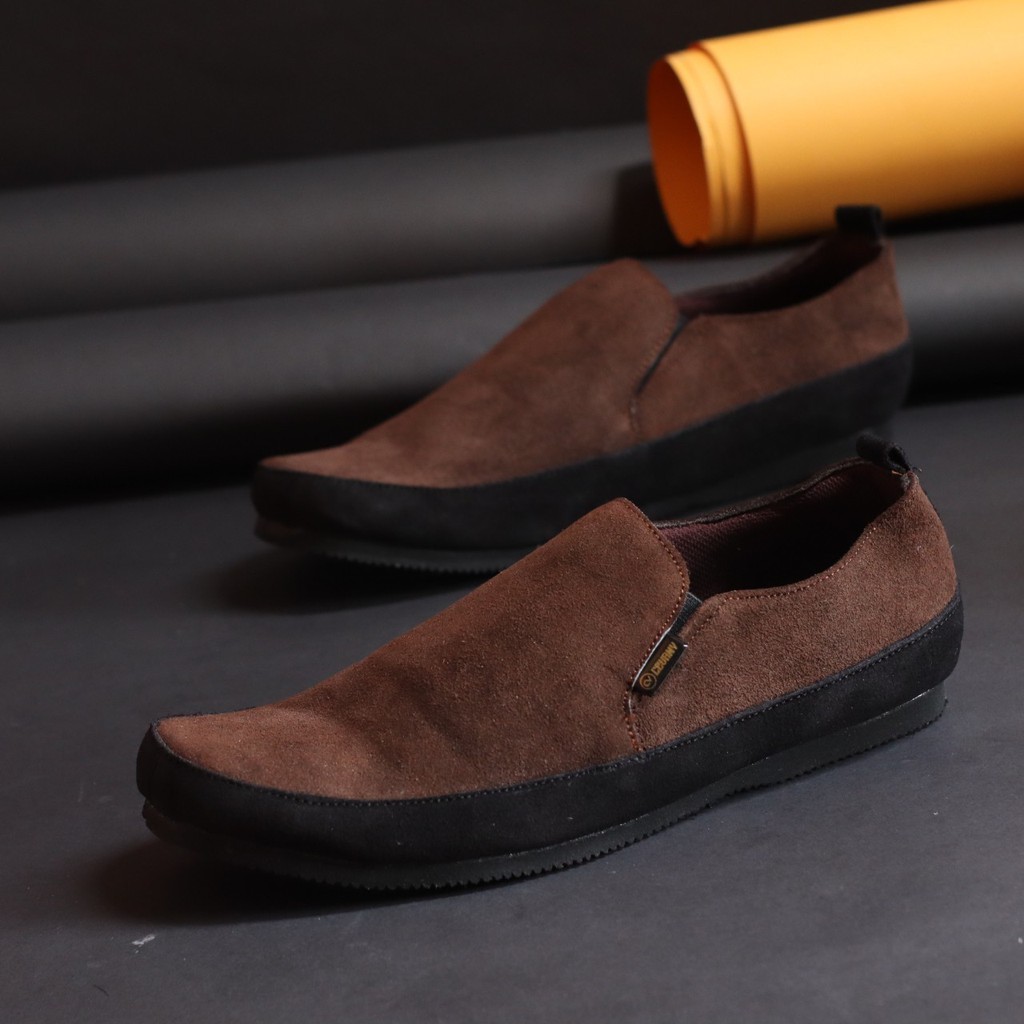 PROMO Sepatu Casual Slip On Pria Kulit Asli Suede Selop Santai Original Distro Keren Kekinian