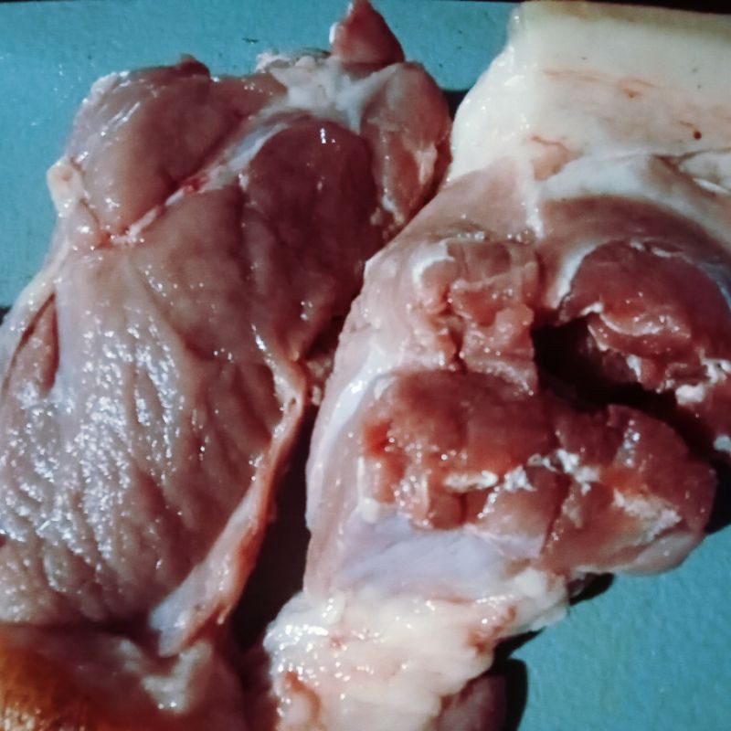 

Daging Babi / Daging Babi Panggang Mentah - Samcan (Pork Belly) 1KG