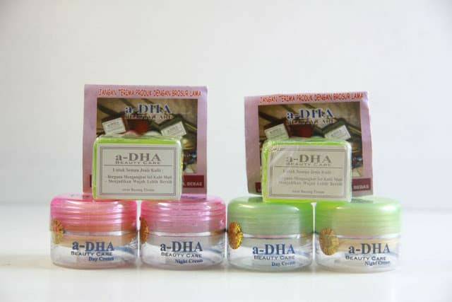 CREAM ADHA MDS CREAM HOLOGRAM MDS ORIGINAL HIJAU/PINK