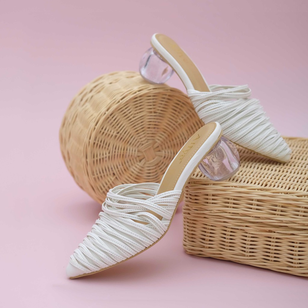 Alivelovearts Belle BEST SELLER Sepatu Heels Wanita Hak Kaca 5cm-White