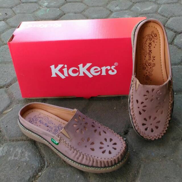 Kickers cewek