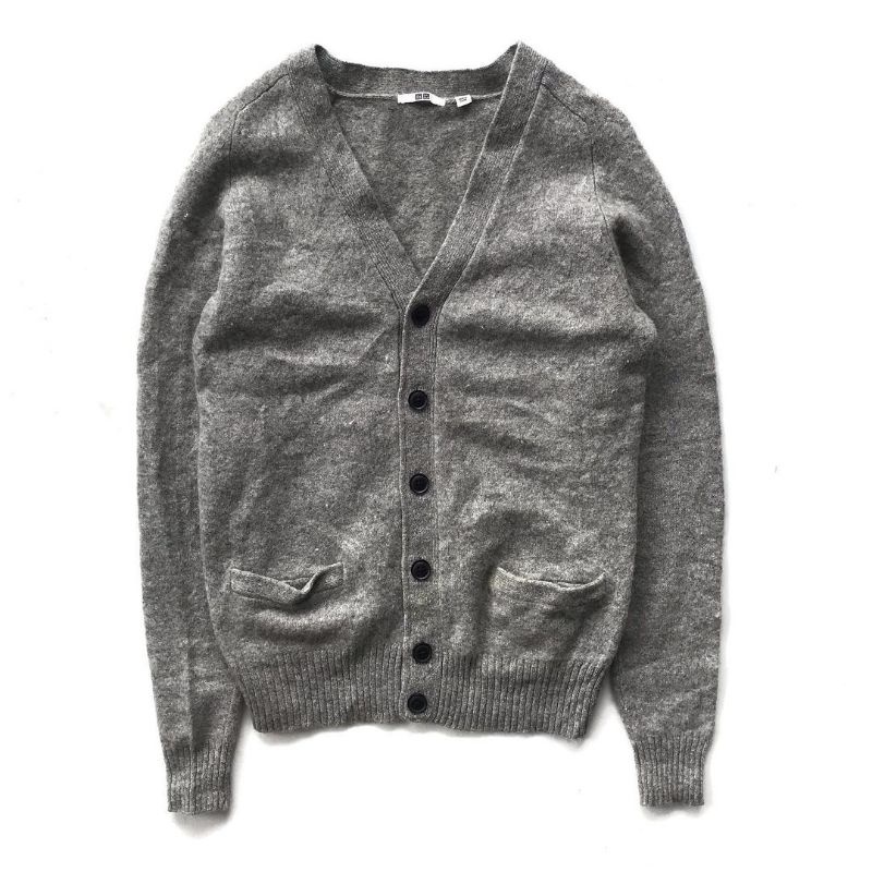 Cardigan Uniqlo Second