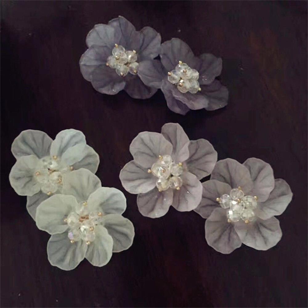 Wonder Petals Anting Charm Fashion Vintage Akrilik