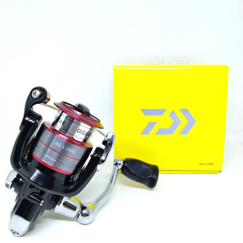 Reel Daiwa MG S 2000