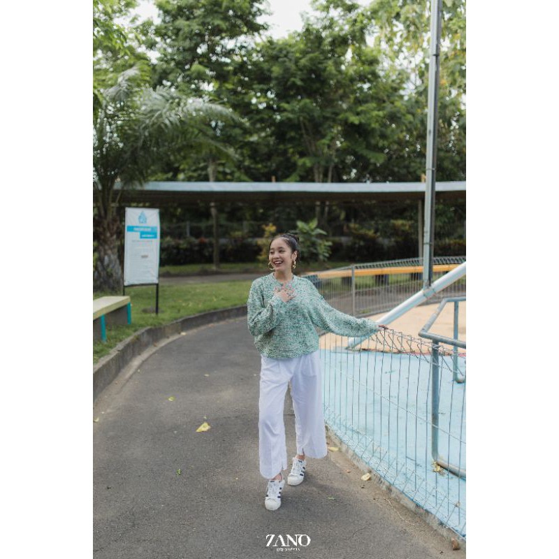 ZANO BASIC Sweater Crop Apple Ring