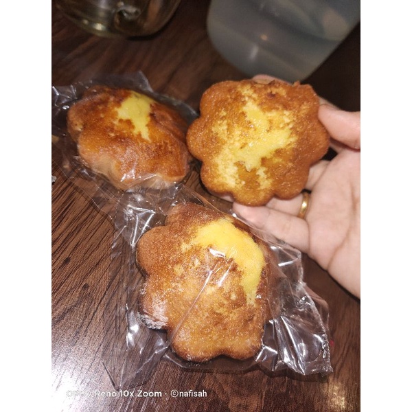 kue kelemben/waday khas martapura dijamin enak