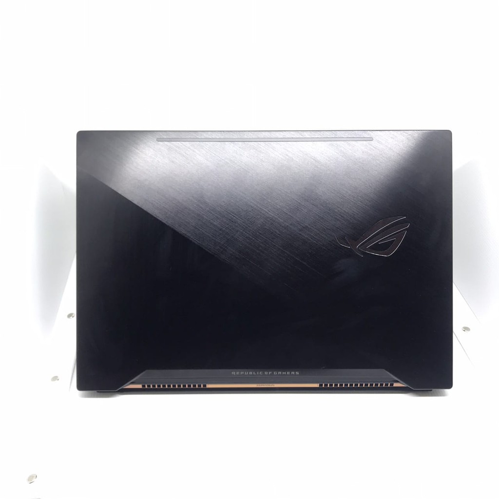 LAPTOP ASUS ROG Zephyrus GX501VIK - Intel Core i7 RAM 24GB SSD 512 GB NVIDIA GTX 1080 8 GB Full HD
