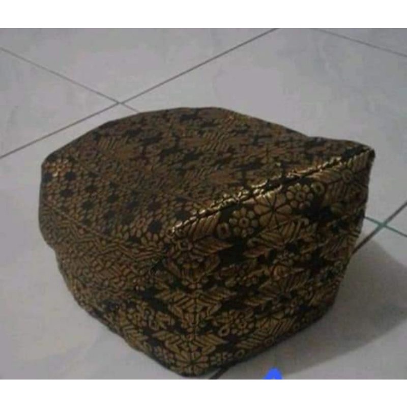 topi songket marapulai/saluak datuak marapulai