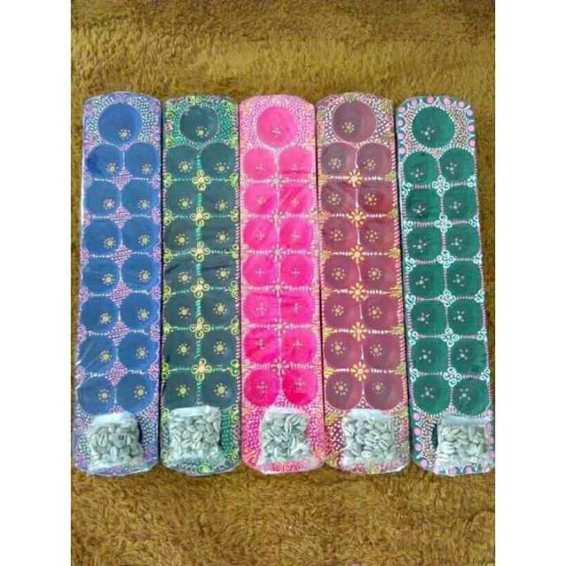 Dakon atau congklak kayu