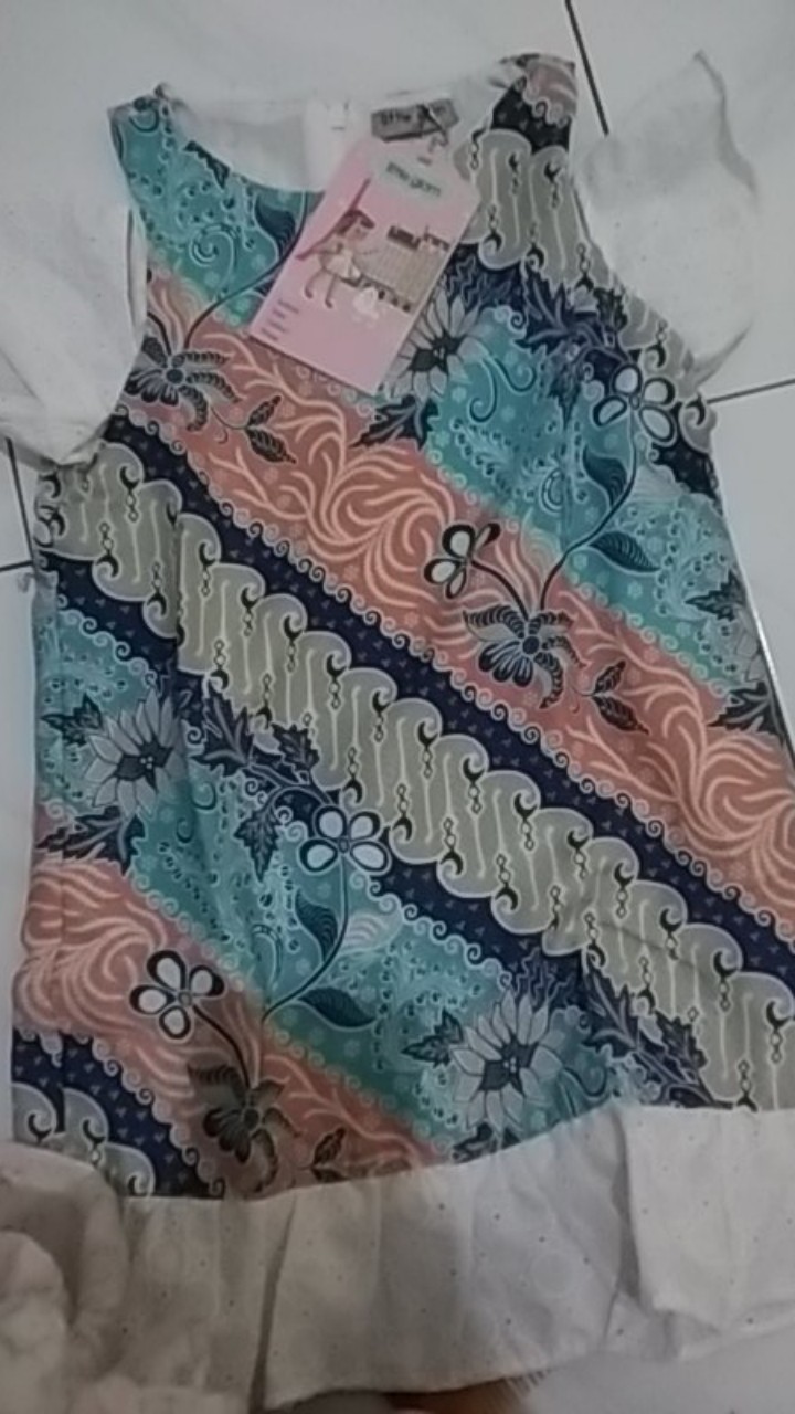 Batik Dress Anak Biru Putih Little Glam Fantasy Batik Dress