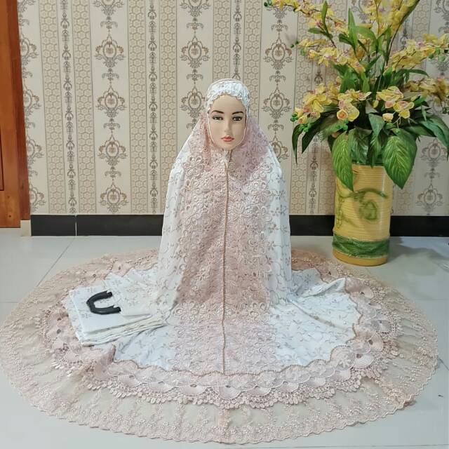 MUKENA SUTRA PARIS FULL BORDIR