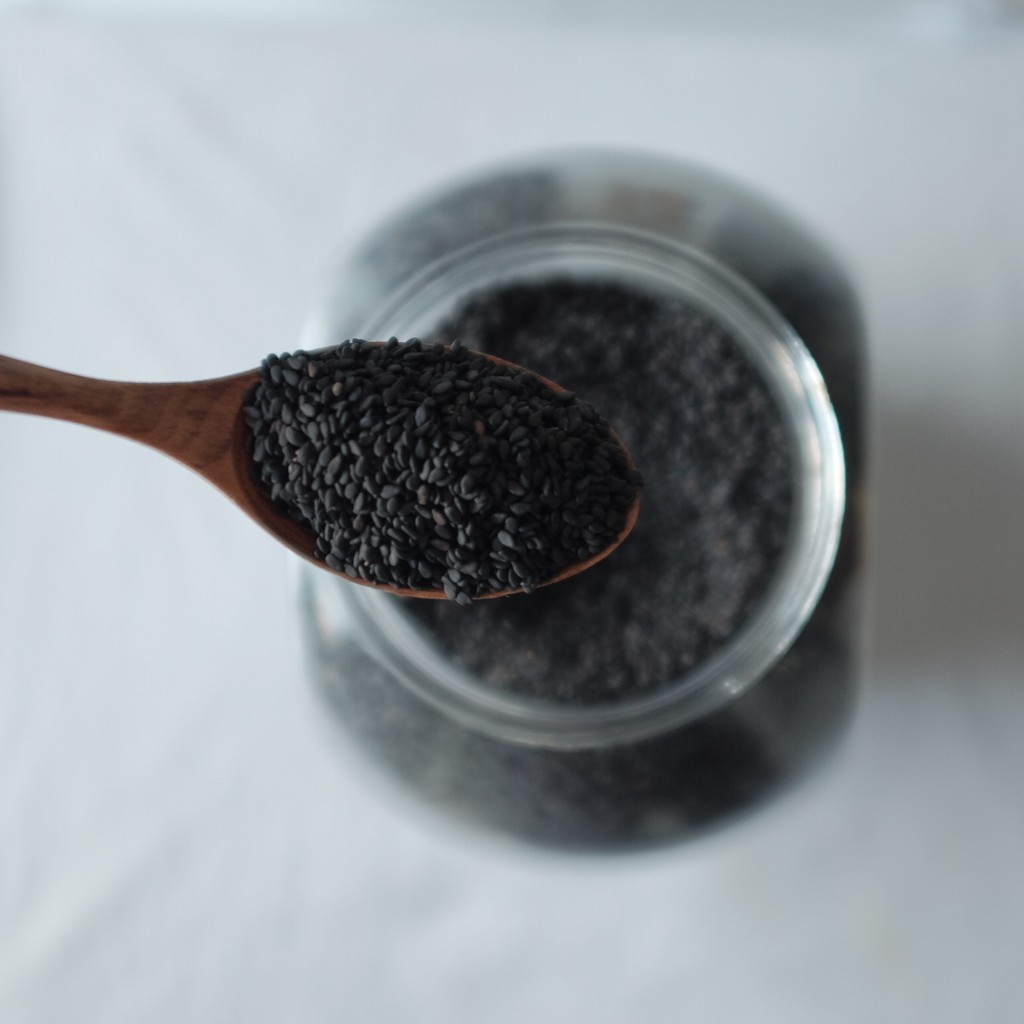 

black sesame seed / wijen hitam 100 gram