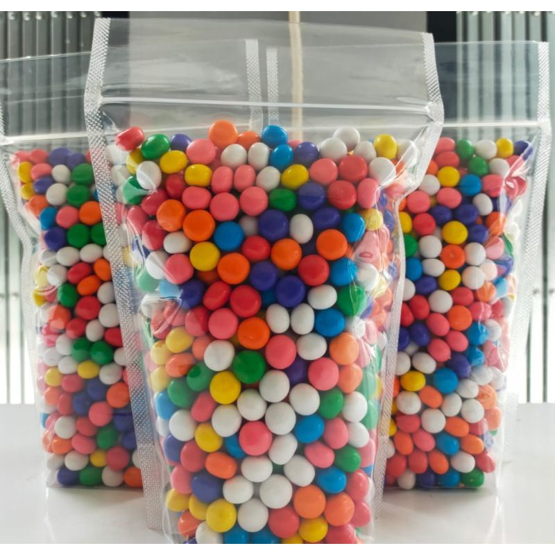 

biskuit bola rainbow