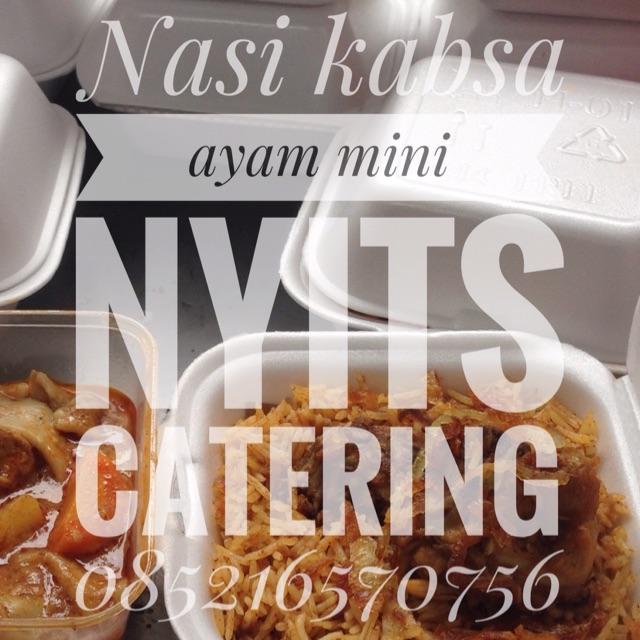 

Nasi kabsa ayam mini