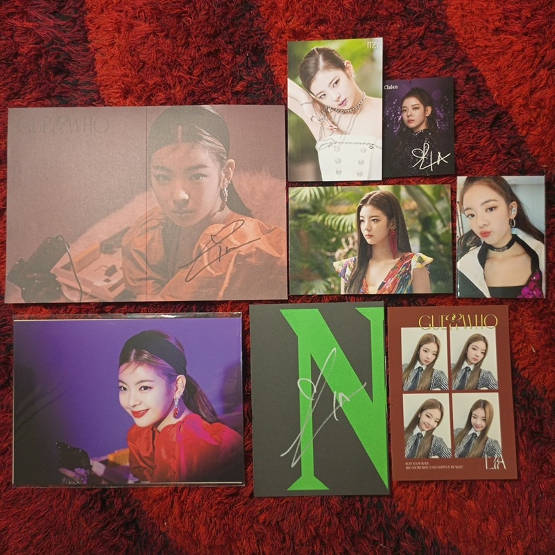 ITZY LIA OFFICIAL PHOTO PRINT POSTCARD BIG SIZED SIGNED HELLO82 SW JP MINI POSTER MINPOS QOO10 SOUND