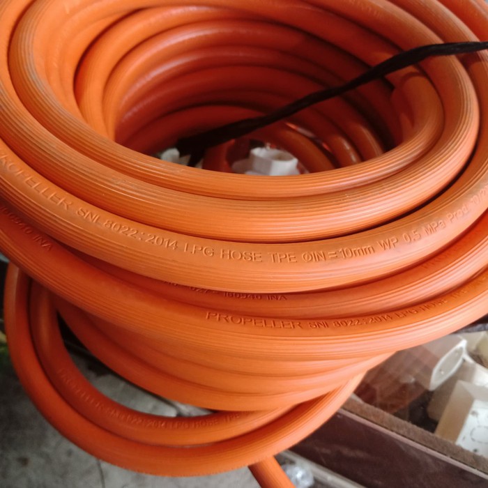 selang gas LPG SNI TPE 10mm WP 0,5 MPa