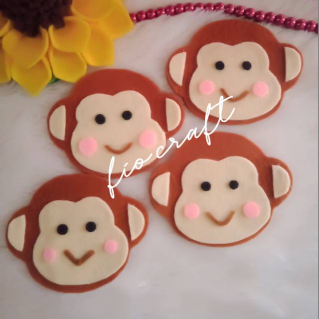 

Amplop karakter monyet