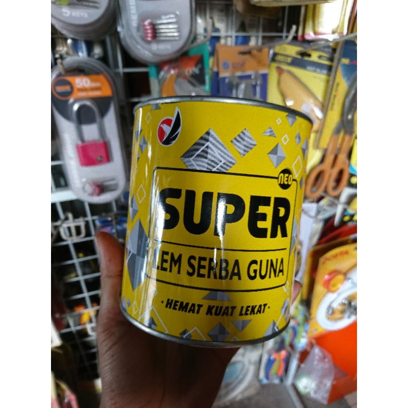 

LEM SUPER SERBAGUNA/LEM KUNING/ LEM RAJAWALI KEMASAN KALENG 600 GRAM