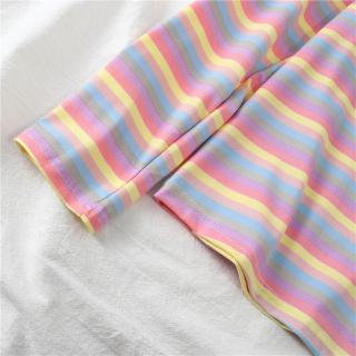  Kaos  Round Neck Lengan Panjang  Motif Print Garis Warna 