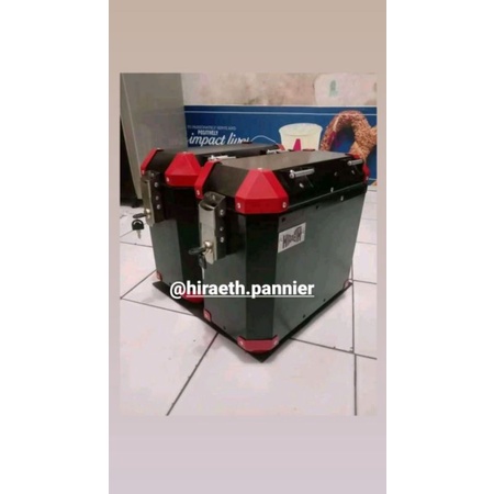 Side Box HiraetH Pannier Box