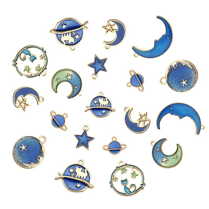 Hbid Glory 24Pcs / Set Liontin Enamel Kucing Bulan Bintang Planet Bumi Untuk Membuat Perhiasan DIY