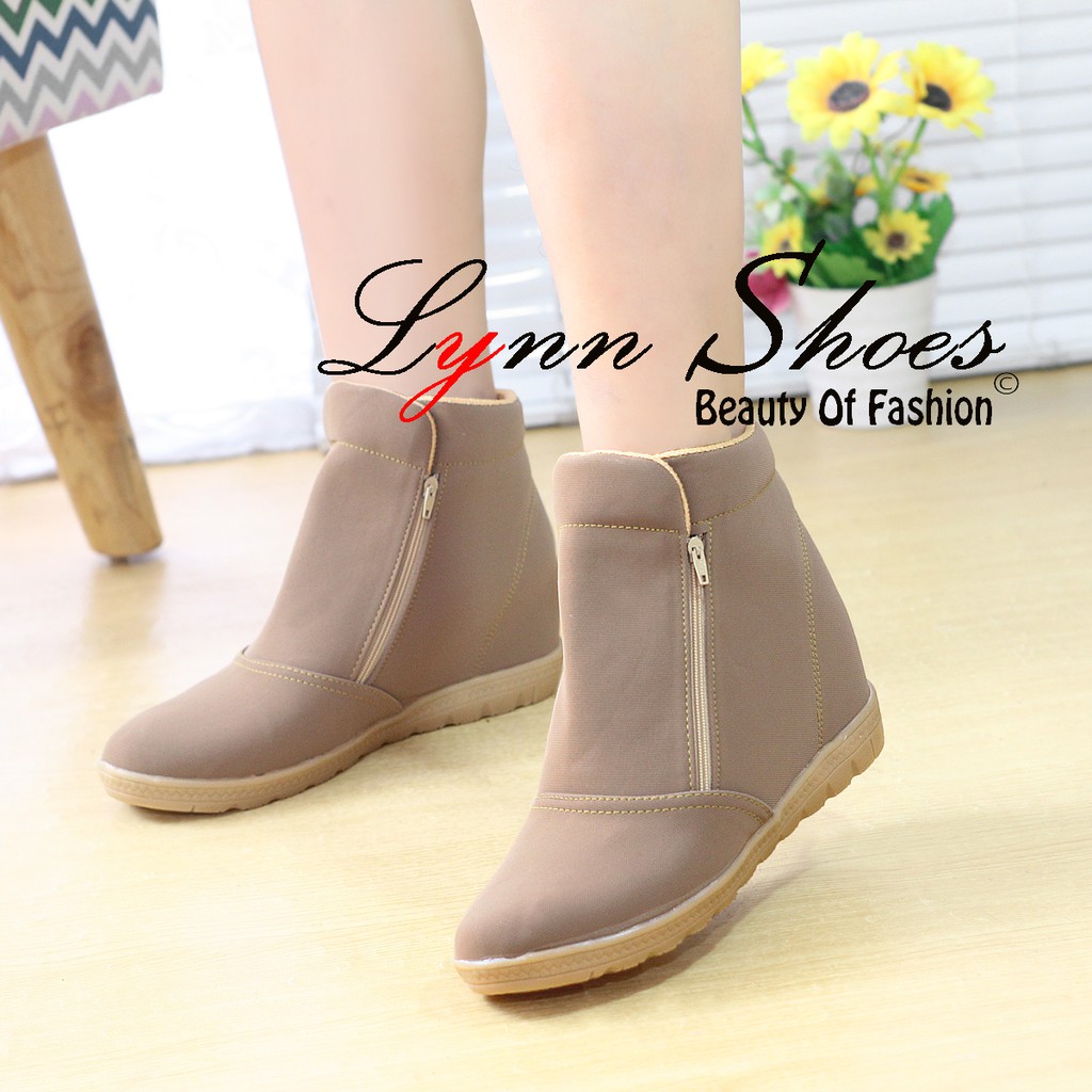 Lynn Boots Wanita BO16C - Coklat / Cream / Hitam