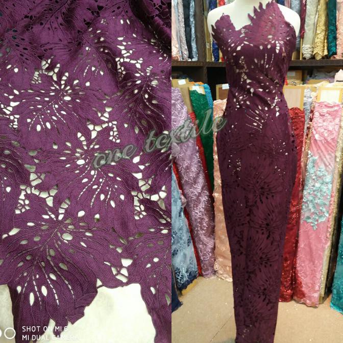 promo kain brukat prada kain oki prada. bahan gaun, kebaya. kain brokat terbaru