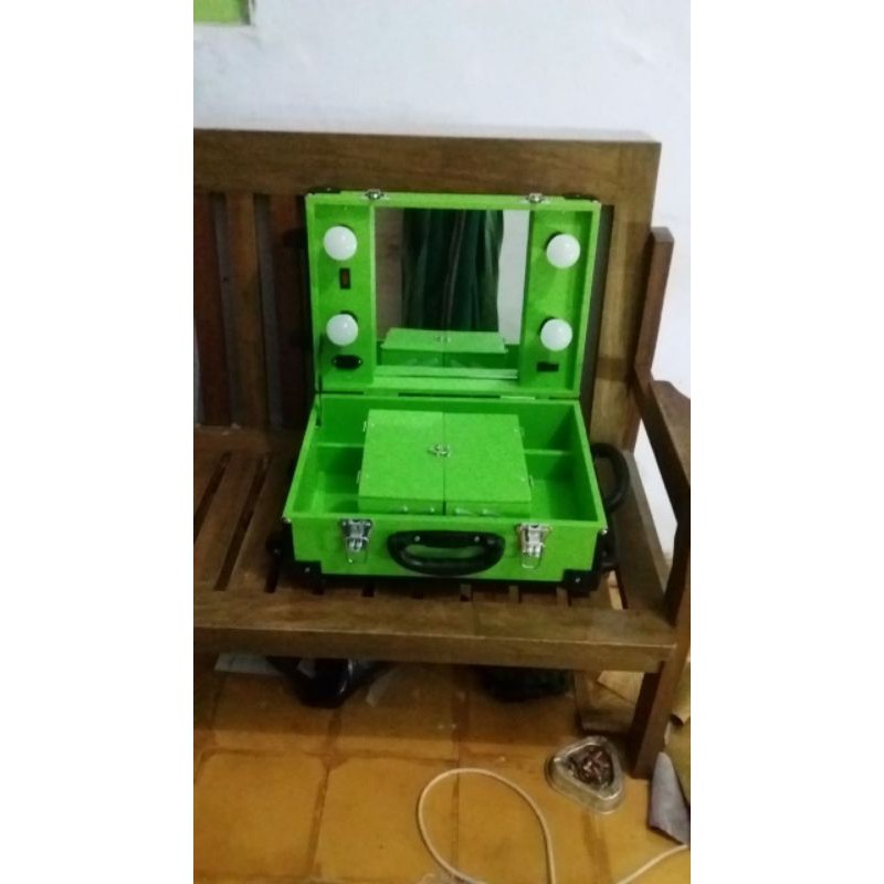 KOPER MAKEUP MINI LAMPU 4 PLUS KAKI