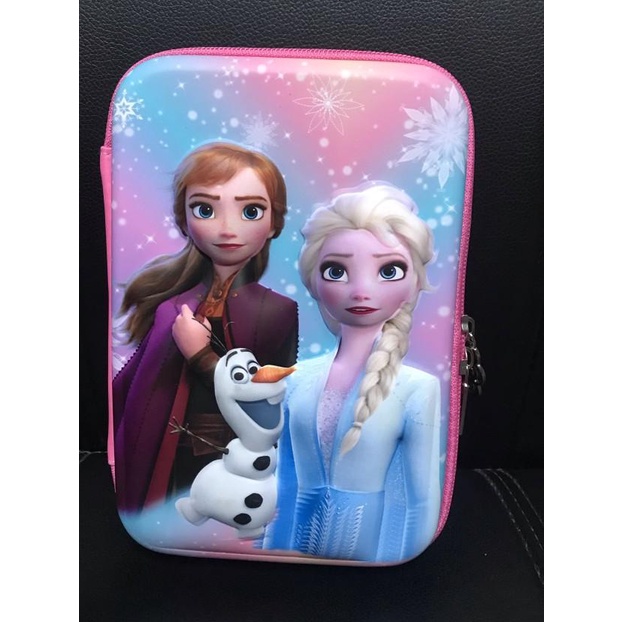 

✤ Kotak Pensil Model Smiggle Doff Hardcase Timbul / 3D Pencil Case - Frozen ♬