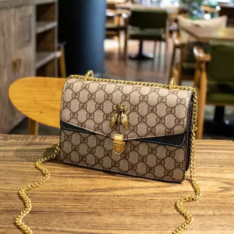 TAS SELEMPANG TAS SLING SHOULDERBAG IMPOR EPSOM GUCCI23CM