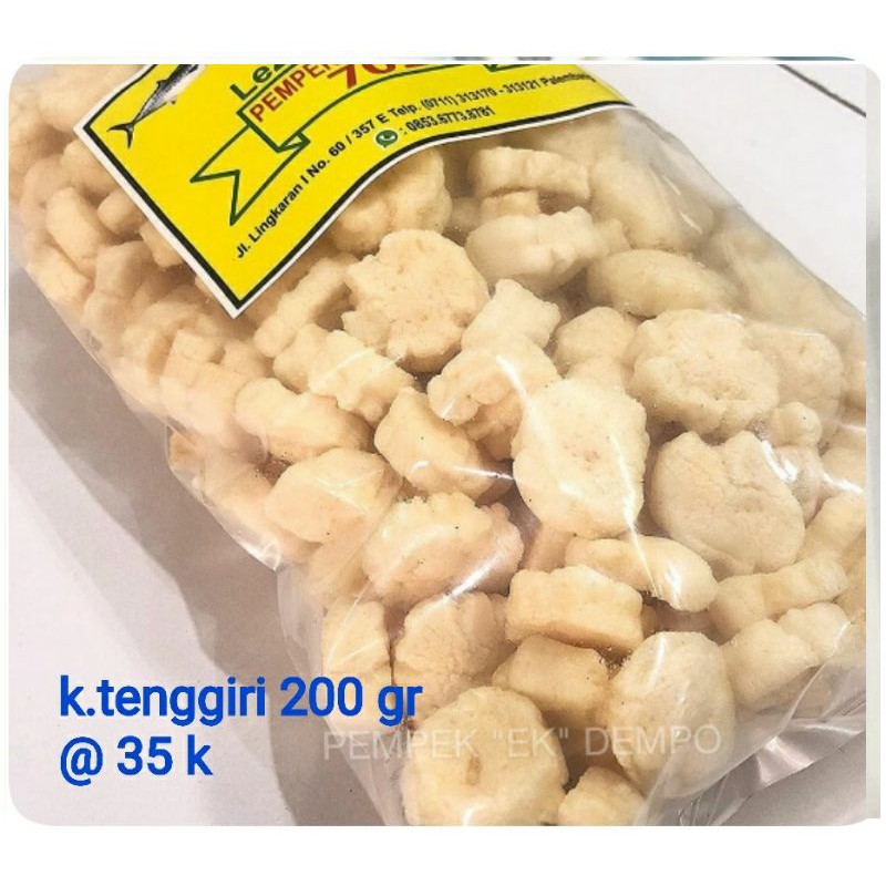 

Kerupuk ikan tenggiri