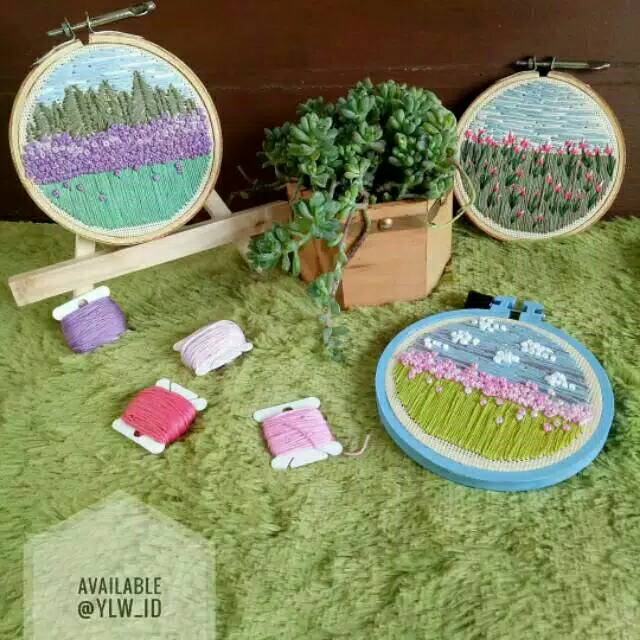 embroidery hoop art / sulam tangan / hiasan meja/ hiasan dinding