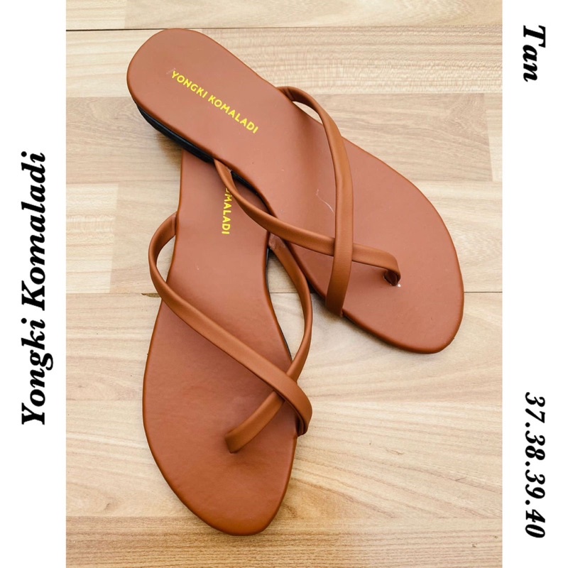 sandal simple wanita