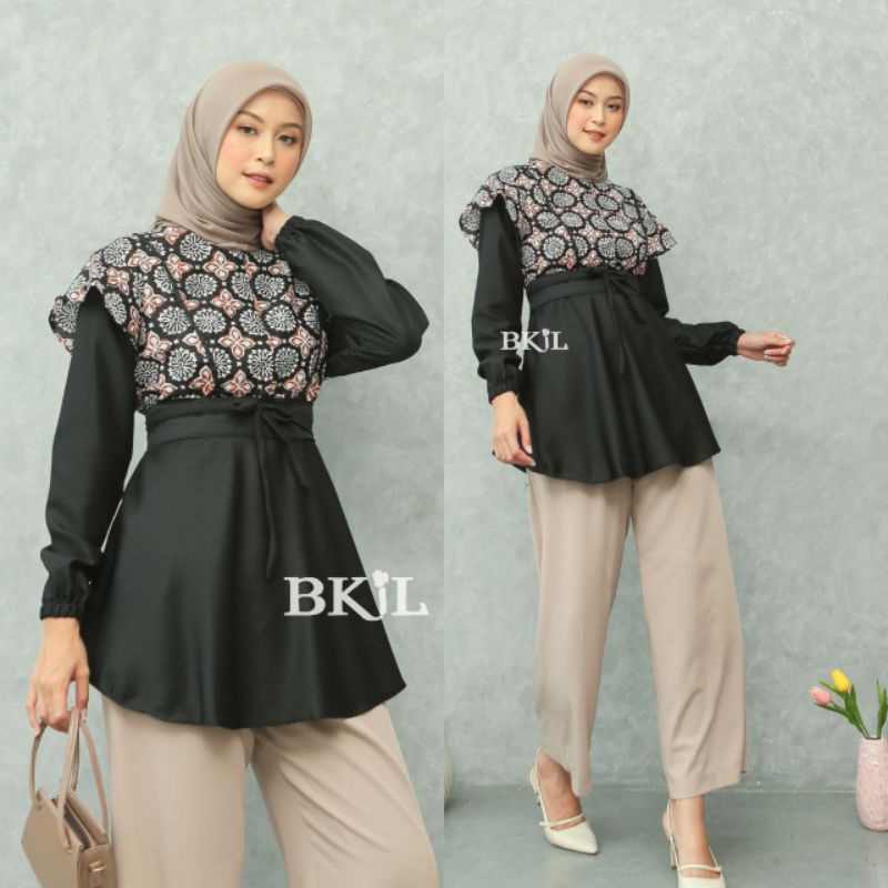 Batik wanita ASJ SA HRB026 Kenongo Kemeja Tosca Pendek-blouse sabrina hitam