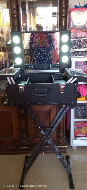 Beautycase Ukuran 50 Cm Dengan Tutup Rak Akrilik