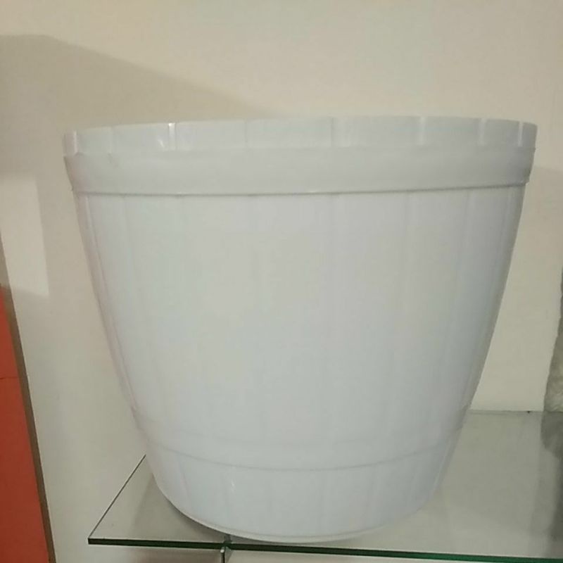 pot motif kayu besar