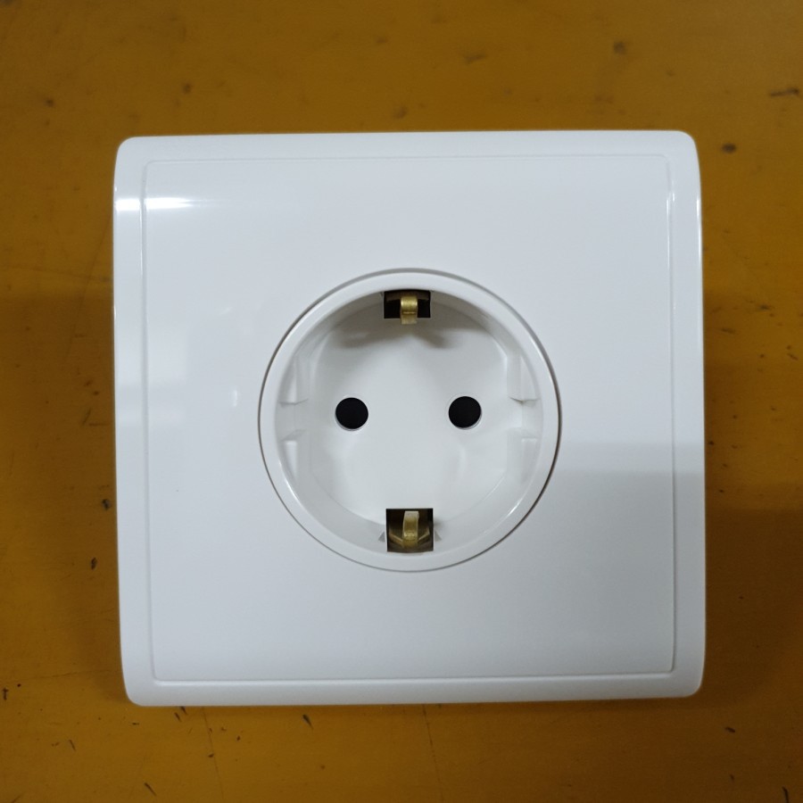 STop Kontak Pieno White - Schneider