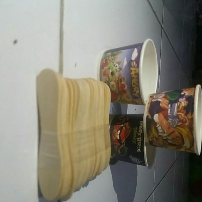 cup es cream kertas/tempat es krim/wadah es krim/paper cone bergambar animasi menarik