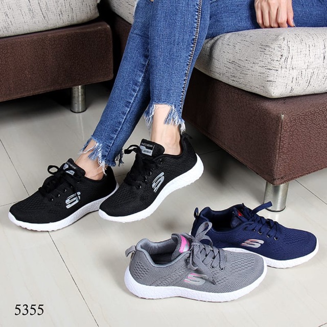 Sepatu  SKECHERS PERFORMANCE DIVISION 5355