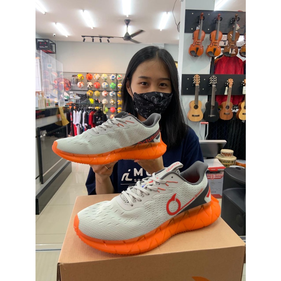 Sepatu Sneaker Running ORTUSEIGHT Reflow (Grey/Ortrange) ORIGINAL