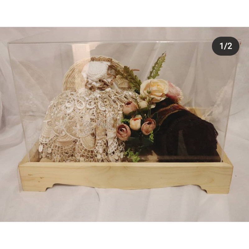 KOTAK BAKI HANTARAN NIKAH RUSTIC VARIAN KAKI TUTUP AKRILIK KOTAK